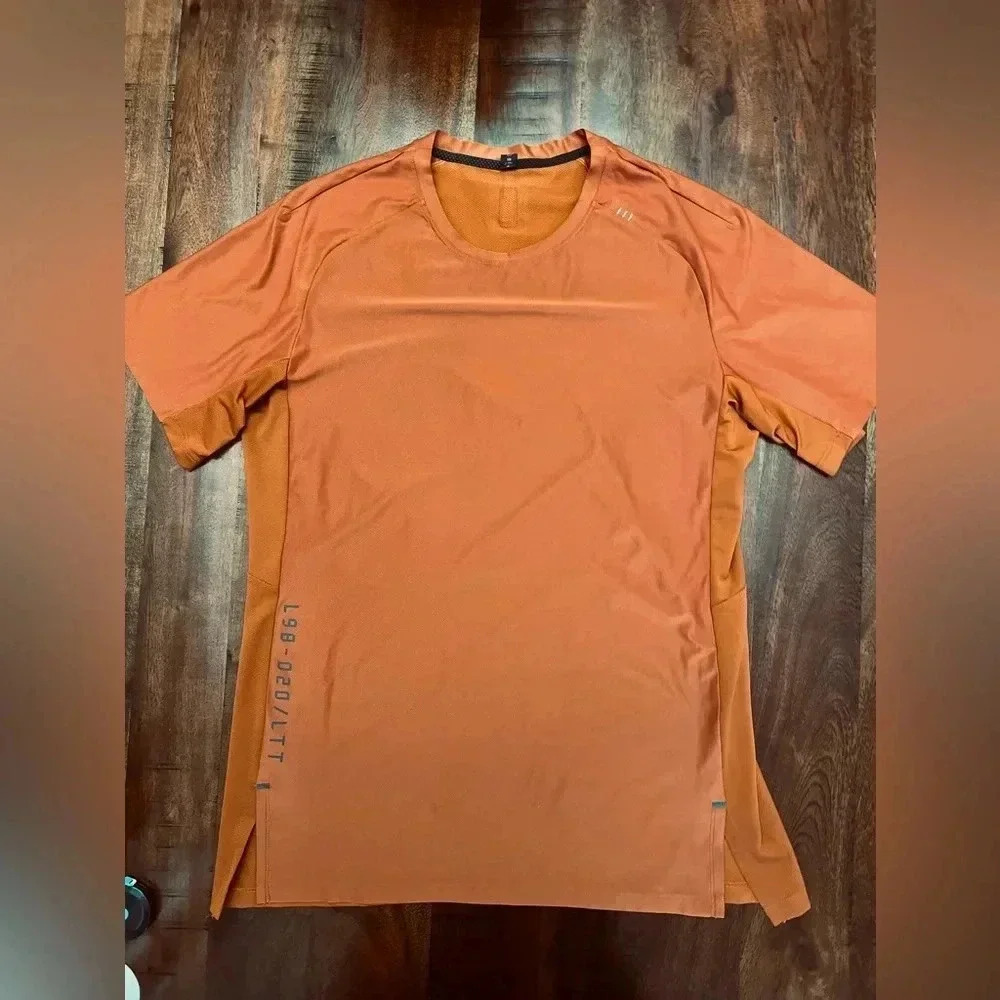 Lululemon Always Agile Ss Size Medium - image 1